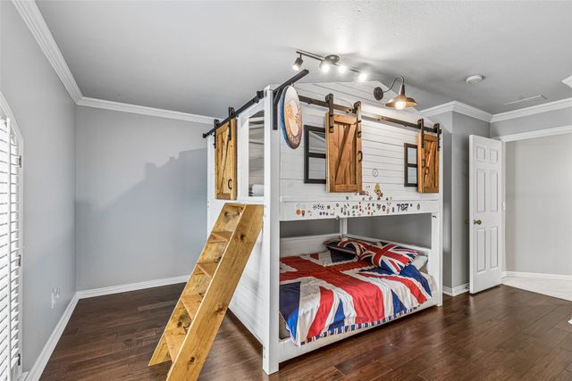 2206 Clearspring Drive N, Irving, TX 75063