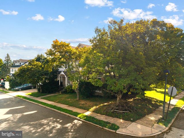 419 NETHERWOOD RD, Upper Darby, PA 19082
