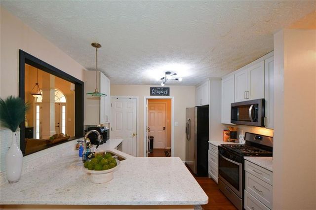 125 Verdon Hill, Fayetteville, GA 30215