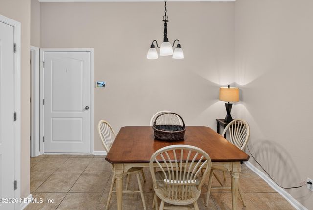 733 W KINGS COLLEGE Drive, St. Johns, FL 32259