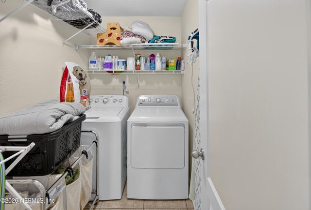 733 W KINGS COLLEGE Drive, St. Johns, FL 32259