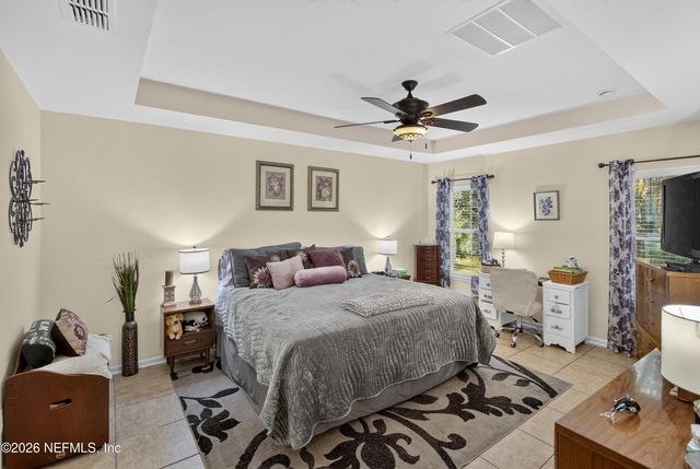 733 W KINGS COLLEGE Drive, St. Johns, FL 32259