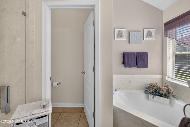 733 W KINGS COLLEGE Drive, St. Johns, FL 32259