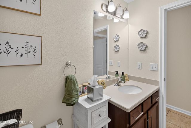 733 W KINGS COLLEGE Drive, St. Johns, FL 32259