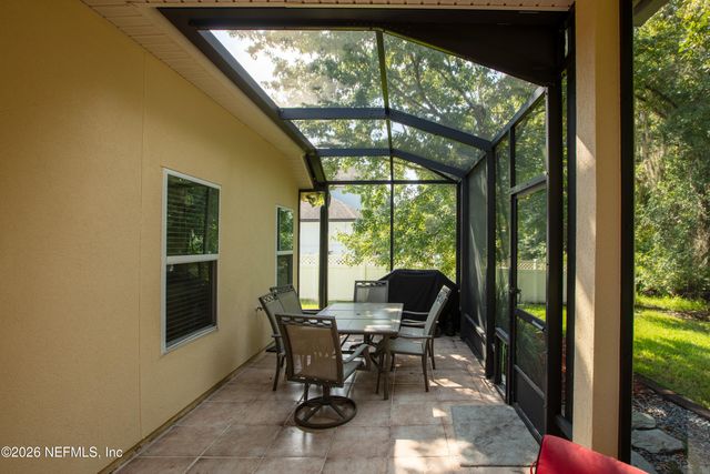 733 W KINGS COLLEGE Drive, St. Johns, FL 32259