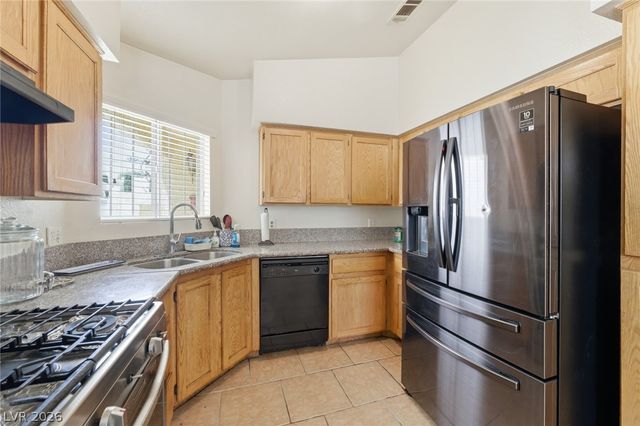 2313 Diamondback Drive, Las Vegas, NV 89117