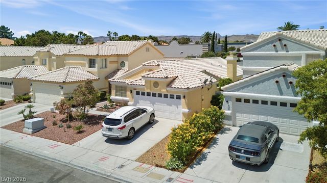 2313 Diamondback Drive, Las Vegas, NV 89117