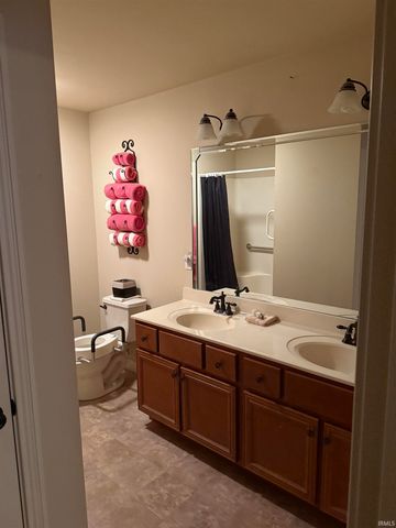 4530 Mystic Court, Evansville, IN 47715