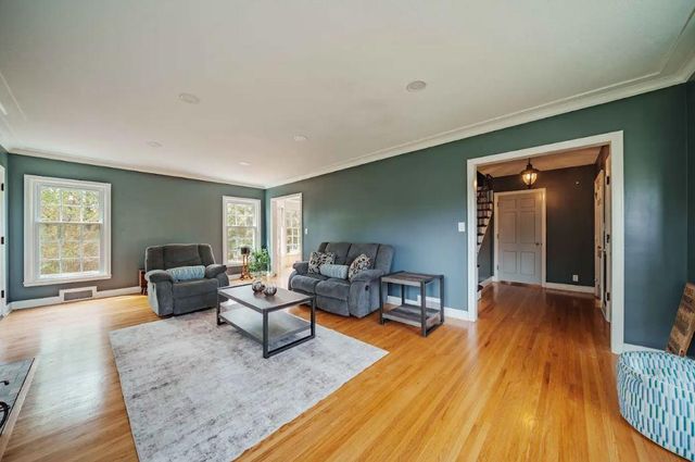 7800 Pearson Way NE, Fridley, MN 55432