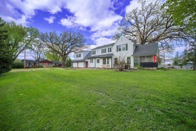 7800 Pearson Way NE, Fridley, MN 55432