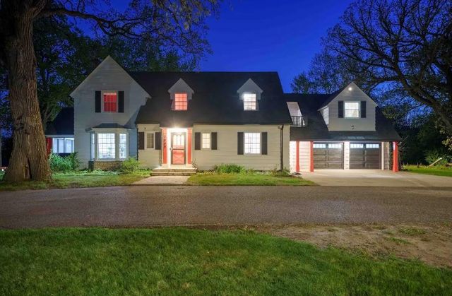 7800 Pearson Way NE, Fridley, MN 55432