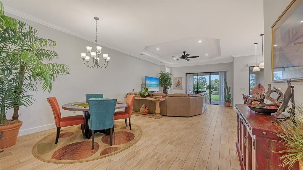 Image 4 of property listing at 4719 CASSIO COURT, Bradenton, FL 34211