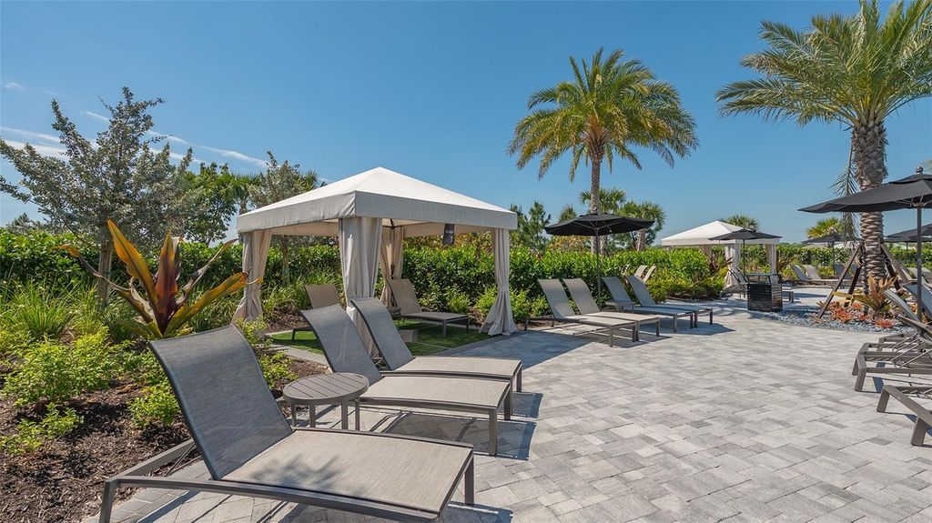 Image 65 of property listing at 4719 CASSIO COURT, Bradenton, FL 34211