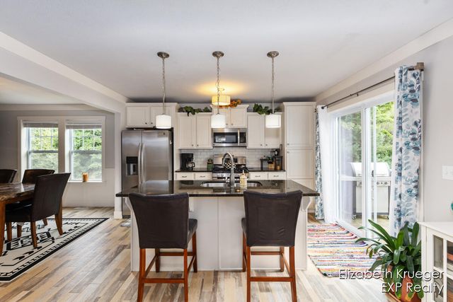 5810 Larson Lane, Fruitport Twp, MI 49444