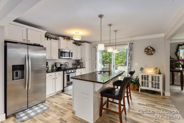 5810 Larson Lane, Fruitport Twp, MI 49444