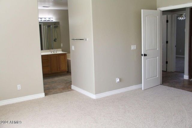 6103 W Villa Theresa Drive, Glendale, AZ 85308