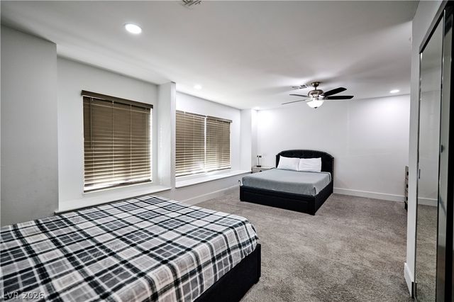 6348 Mockingbird Lane, Las Vegas, NV 89103