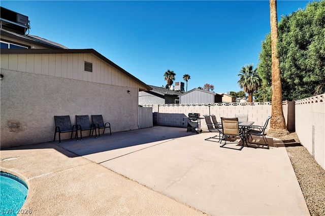 6348 Mockingbird Lane, Las Vegas, NV 89103