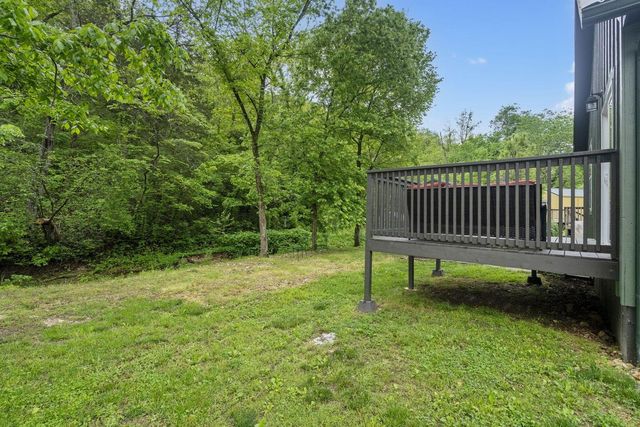 1226 Peace In Valley Road, Blue Eye, MO 65611