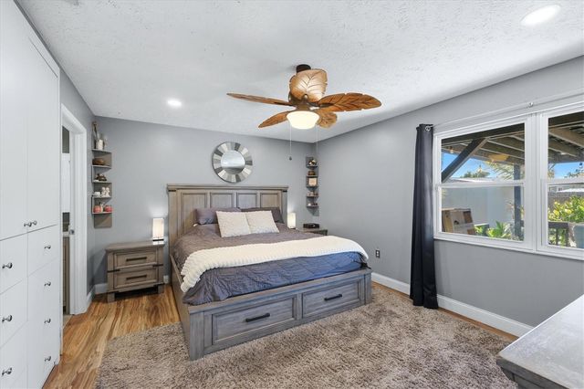 4478 LONGFORD DRIVE, Sarasota, FL 34232