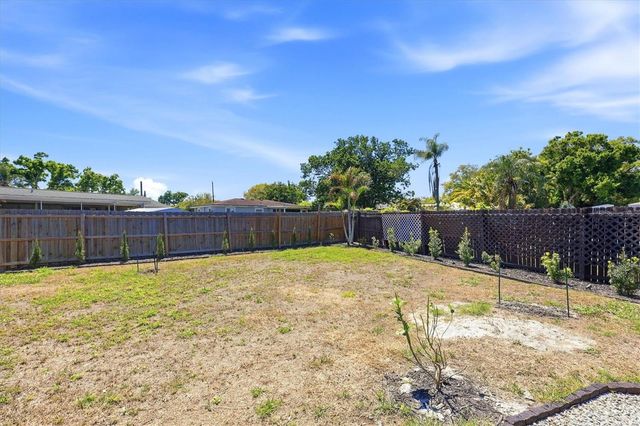 4478 LONGFORD DRIVE, Sarasota, FL 34232