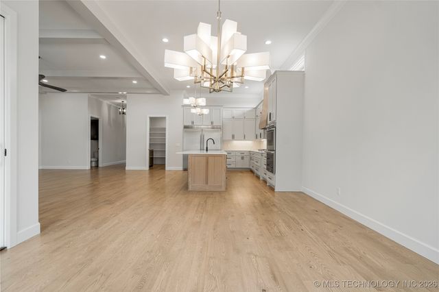 11927 S Vandalia Avenue, Tulsa, OK 74103