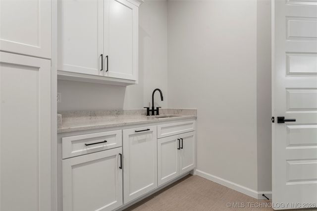 11927 S Vandalia Avenue, Tulsa, OK 74103