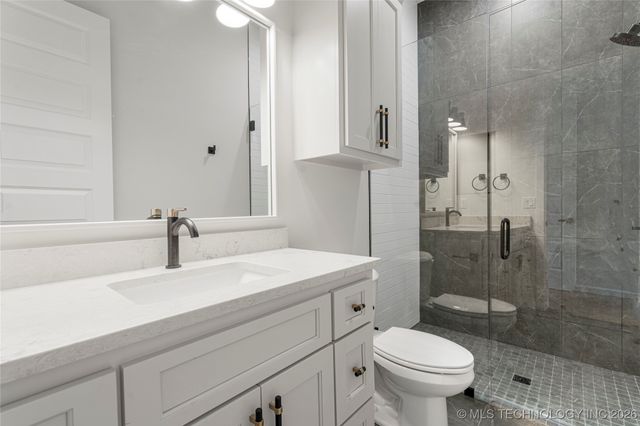 11927 S Vandalia Avenue, Tulsa, OK 74103