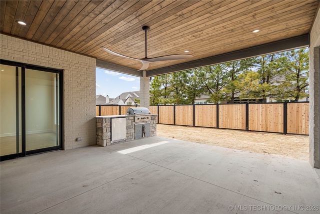 11927 S Vandalia Avenue, Tulsa, OK 74103