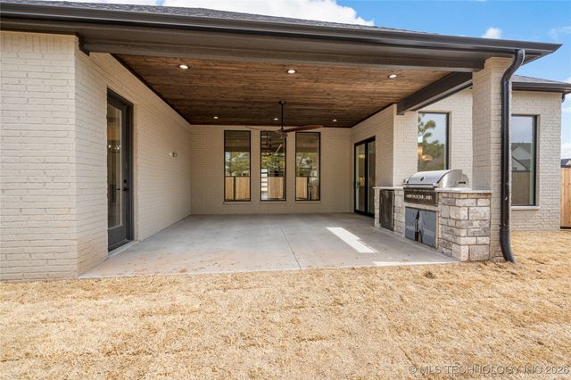 11927 S Vandalia Avenue, Tulsa, OK 74103