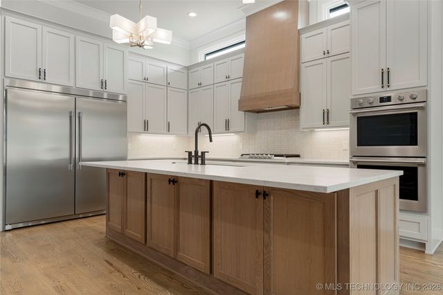 11927 S Vandalia Avenue, Tulsa, OK 74103