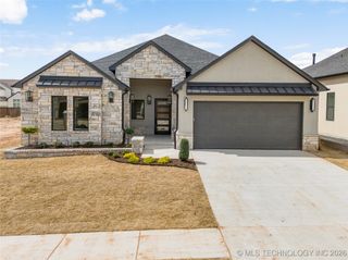 11927 S Vandalia Avenue, Tulsa, OK 74103