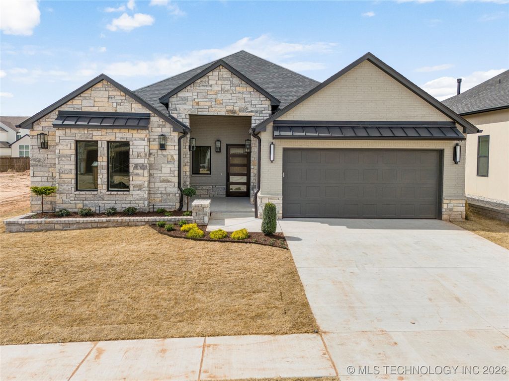 11927 S Vandalia Avenue, Tulsa, OK 74103