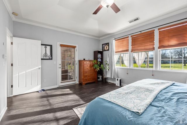 18094 Spyglass Rd, Hidden Valley Lake, CA 95467