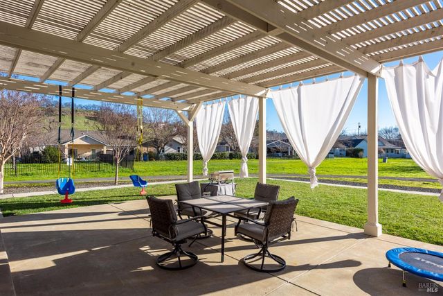 18094 Spyglass Rd, Hidden Valley Lake, CA 95467