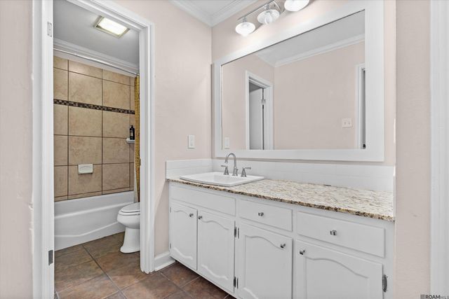 1540 Rollins Rd, Zachary, LA 70791