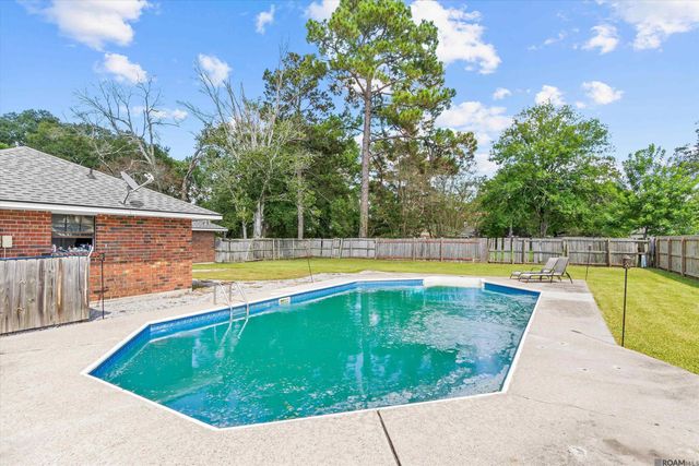 1540 Rollins Rd, Zachary, LA 70791