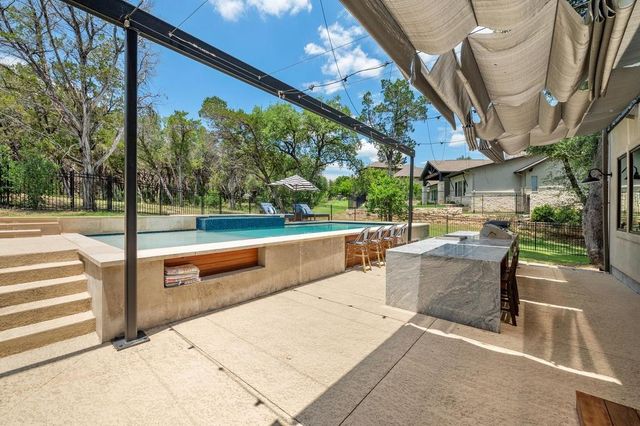 2600 Arion CIR, Austin, TX 78730