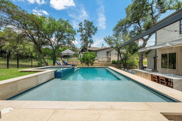 2600 Arion CIR, Austin, TX 78730