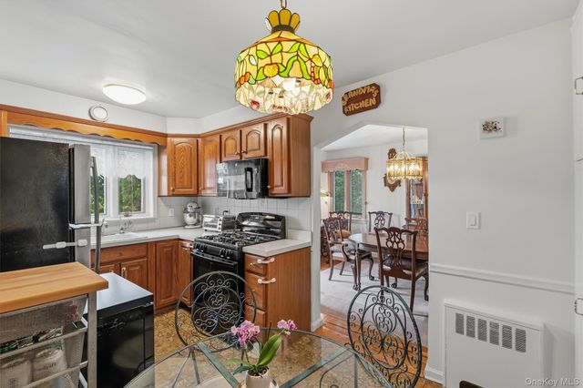 2324 Westervelt Avenue, Bronx, NY 10469