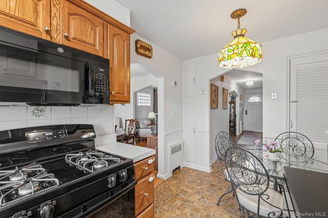 2324 Westervelt Avenue, Bronx, NY 10469