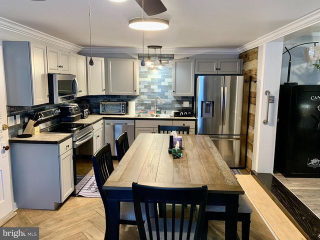 5867 OLD ROUTE 22, Bernville, PA 19506