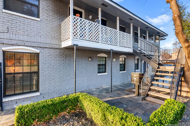 2023 LOCKHILL SELMA RD, San Antonio, TX 78213