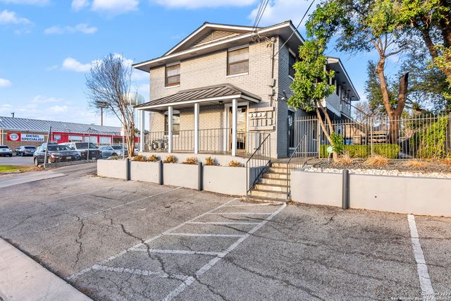 2023 LOCKHILL SELMA RD, San Antonio, TX 78213