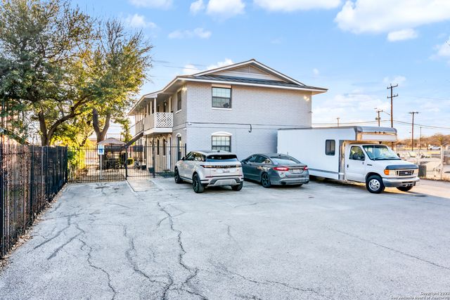 2023 LOCKHILL SELMA RD, San Antonio, TX 78213
