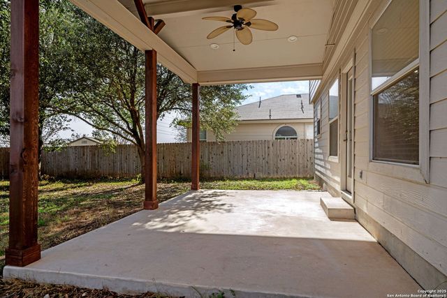 10122 Cactus Valley, San Antonio, TX 78254