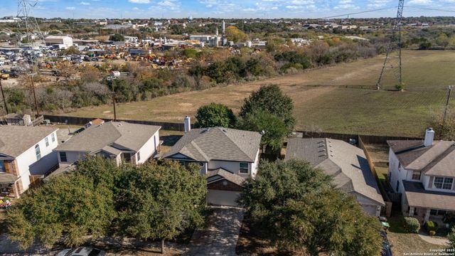10122 Cactus Valley, San Antonio, TX 78254