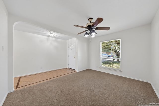 10122 Cactus Valley, San Antonio, TX 78254