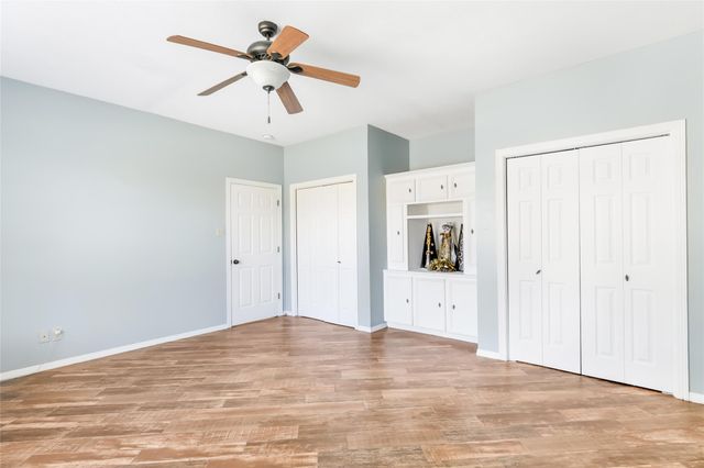 7002 Lakeside Drive, Liberty, TX 77575