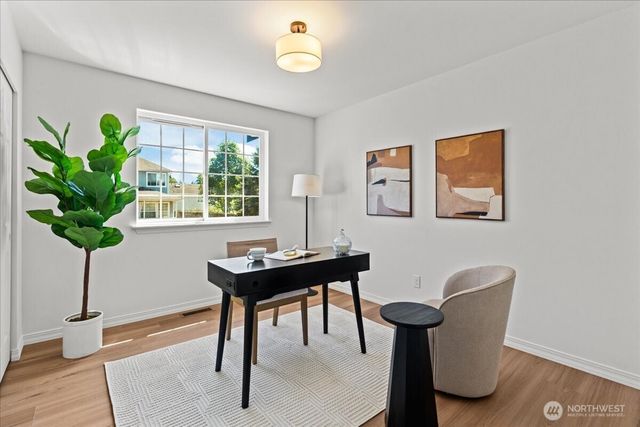2956 lowren Loop, Port Orchard, WA 98366